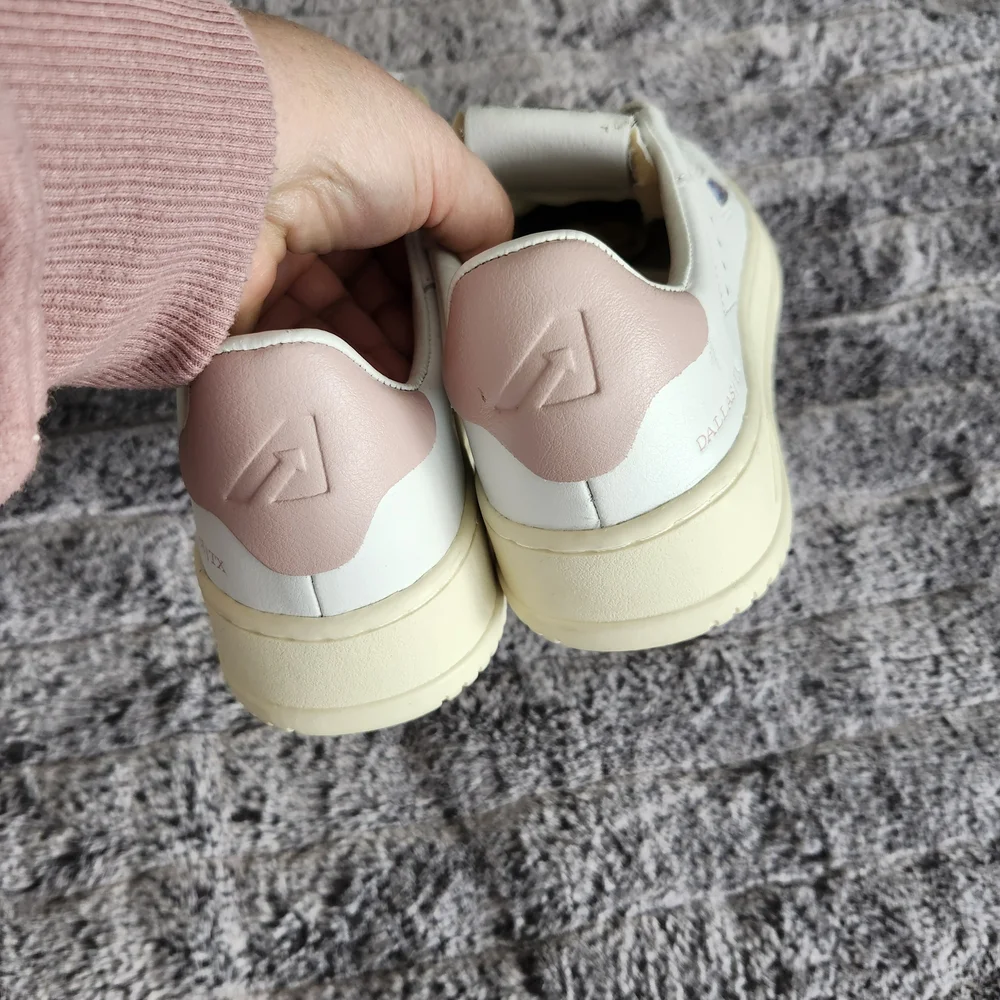 Autry Kids White and Pink Sneakers